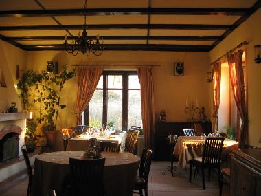 Hotel in HARAU (Hunedoara) or holiday homes and vacation rentals