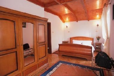 Hotel in HARAU (Hunedoara) or holiday homes and vacation rentals