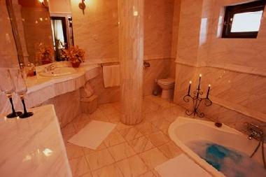 Hotel in HARAU (Hunedoara) or holiday homes and vacation rentals