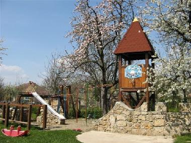 Hotel in HARAU (Hunedoara) or holiday homes and vacation rentals