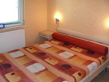 Holiday Apartment in Altenkirchen/Drewoldke (Ostsee-Inseln) or holiday homes and vacation rentals
