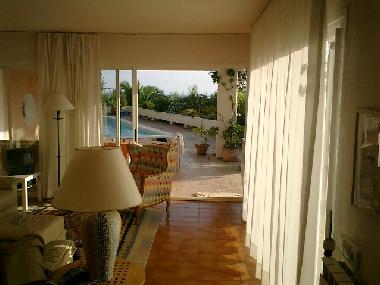 Downstairs 2. Living Room with second Kitchen