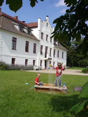 Holiday Apartment in Satow (Mecklenburgische Ostseekste) or holiday homes and vacation rentals