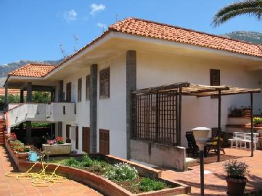 Holiday House in Capaci (Palermo) or holiday homes and vacation rentals