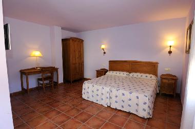 Hotel in Deza (Soria) or holiday homes and vacation rentals