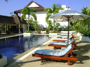 Holiday Apartment in Nai Harn (Phuket) or holiday homes and vacation rentals