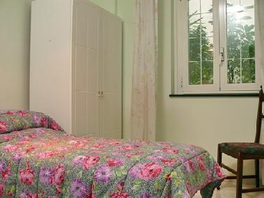 Holiday House in Isola delle Femmine (Palermo) or holiday homes and vacation rentals