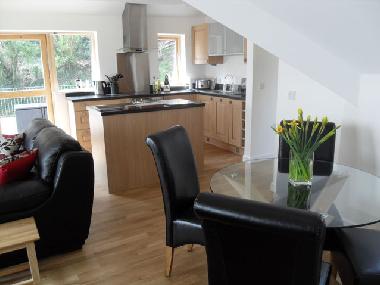 apartment 4 