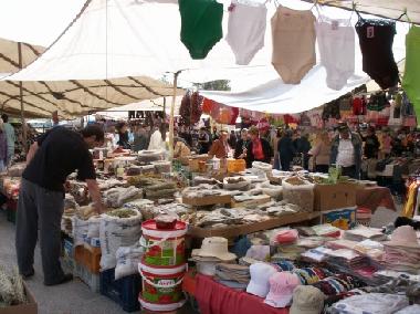 The weekly market