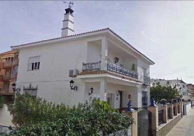 Chalet in Chipiona (Cdiz) or holiday homes and vacation rentals