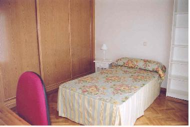 Chalet in Villanueva de la Ca�ada (Madrid) or holiday homes and vacation rentals