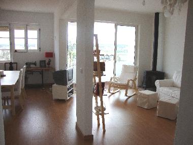 Living room, entrance