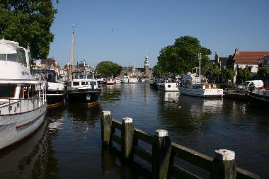 Holiday House in Lemmer (Friesland) or holiday homes and vacation rentals