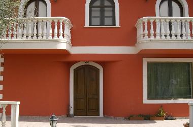 Holiday House in Santa Croce (Ragusa) or holiday homes and vacation rentals