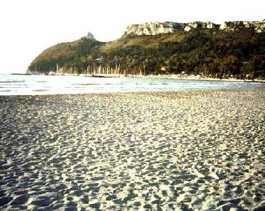 Holiday Apartment in Cagliari (Cagliari) or holiday homes and vacation rentals