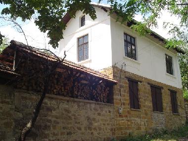 Holiday House in Zaya (Gabrovo) or holiday homes and vacation rentals