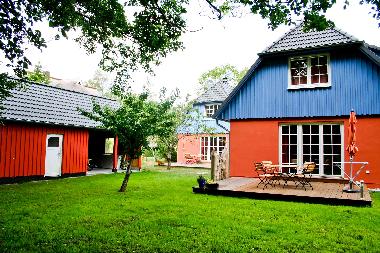 Holiday House in Ostseebad Prerow (Fischland-Dar-Zingst) or holiday homes and vacation rentals