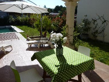 Bed and Breakfast in ST VINCENT DE BARBEYRARGUES (H�rault) or holiday homes and vacation rentals