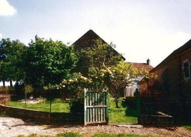 Holiday House in Saizy (Ni�vre) or holiday homes and vacation rentals