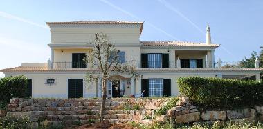 Holiday House in Moncarapacho (Algarve) or holiday homes and vacation rentals