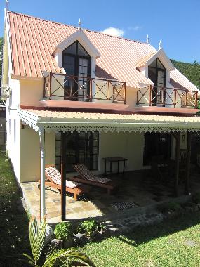 Holiday House in Le Morne (Black River) or holiday homes and vacation rentals