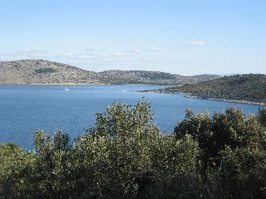 Holiday House in Kaprije (Sibensko-Kninska) or holiday homes and vacation rentals
