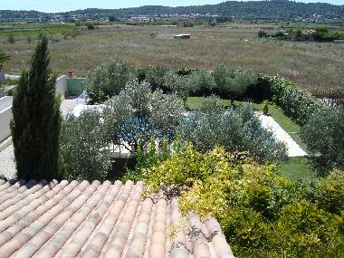 Holiday House in clarensac (Gard) or holiday homes and vacation rentals