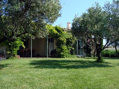 Holiday House in clarensac (Gard) or holiday homes and vacation rentals