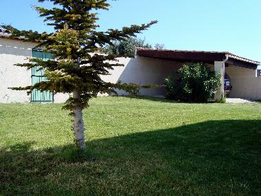 Holiday House in clarensac (Gard) or holiday homes and vacation rentals