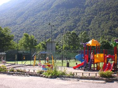 Chalet in Porlezza (Como) or holiday homes and vacation rentals