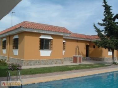 Chalet in El Puerto de Santa Mara (Cdiz) or holiday homes and vacation rentals