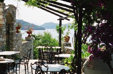 Bed and Breakfast in Skiathos (Magnisia) or holiday homes and vacation rentals