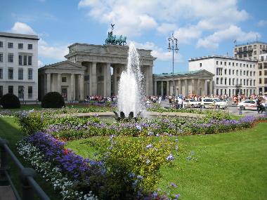 Holiday Apartment in Berlin (Tempelhof) or holiday homes and vacation rentals