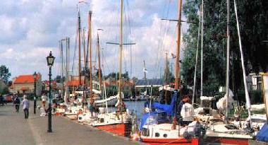 Holiday Apartment in Langweer (Friesland) or holiday homes and vacation rentals