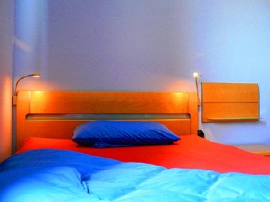 single waterbed