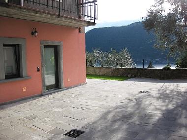 Holiday Apartment in Sale Marasino (Brescia) or holiday homes and vacation rentals