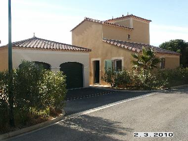 Holiday House in Beziers (H�rault) or holiday homes and vacation rentals