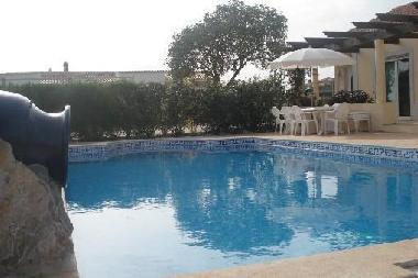 Holiday House in Quelfes (Algarve) or holiday homes and vacation rentals