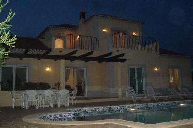Holiday House in Quelfes (Algarve) or holiday homes and vacation rentals