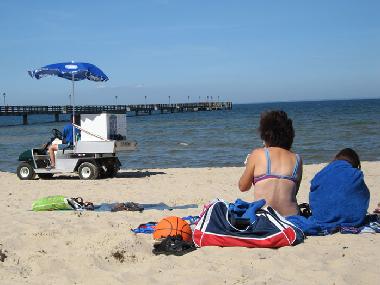 The nearby sandy beaches on the baltic sea are safe and clean.