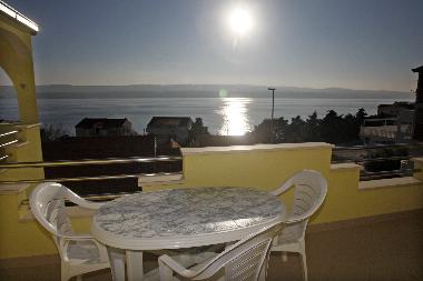Holiday House in Stanici-Omis (Splitsko-Dalmatinska) or holiday homes and vacation rentals