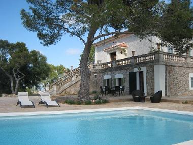 Chalet in Son vida (Mallorca) or holiday homes and vacation rentals