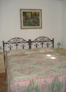 Holiday House in frascati (Roma) or holiday homes and vacation rentals