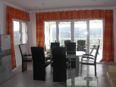 Holiday House in Sanet y Negrals (Valencia / Val�ncia) or holiday homes and vacation rentals