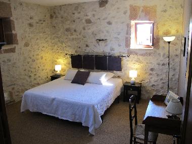 Holiday House in La Capelle-Masmol�ne (Gard) or holiday homes and vacation rentals