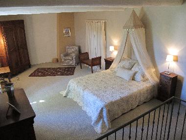 Holiday House in La Capelle-Masmol�ne (Gard) or holiday homes and vacation rentals
