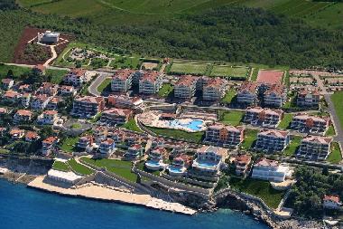 Holiday House in Crveni Vrh (Istarska) or holiday homes and vacation rentals