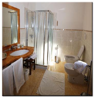Bath of the room of the sun