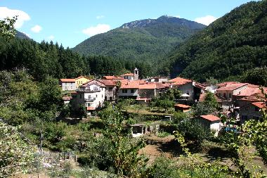 Holiday Apartment in Tavernelle (Massa-Carrara) or holiday homes and vacation rentals
