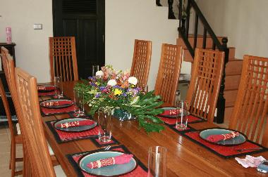 Dinningroom seating for 10